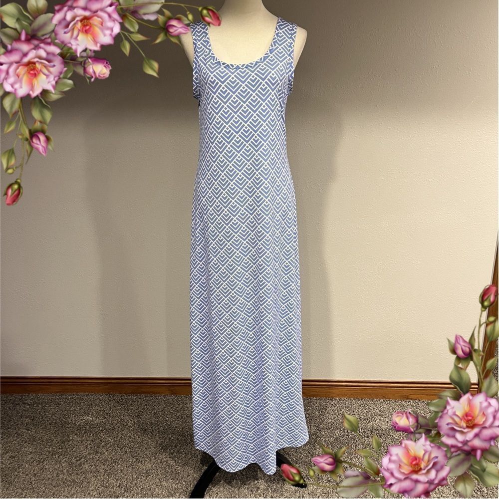 LuLaRoe Dani Sleeveless scoop neck geometrical print maxi dress size medium